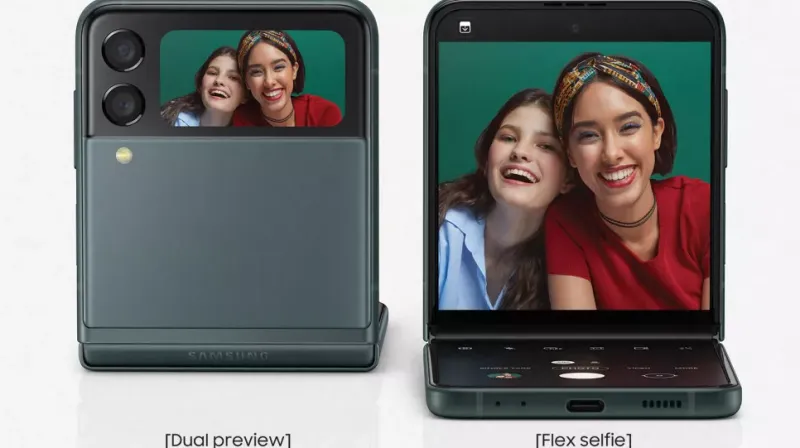 Galaxy Z Flip 4 Dual Preview Flex Selfie